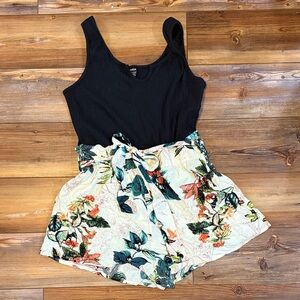 SHEIN Black Tank Top and Cream Tropical Shorts Romper with Tie Belt Size XL